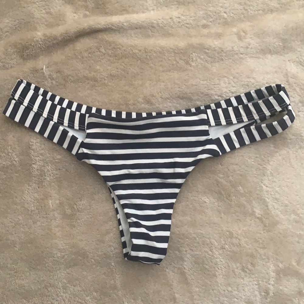 Women billabong bikini bottom